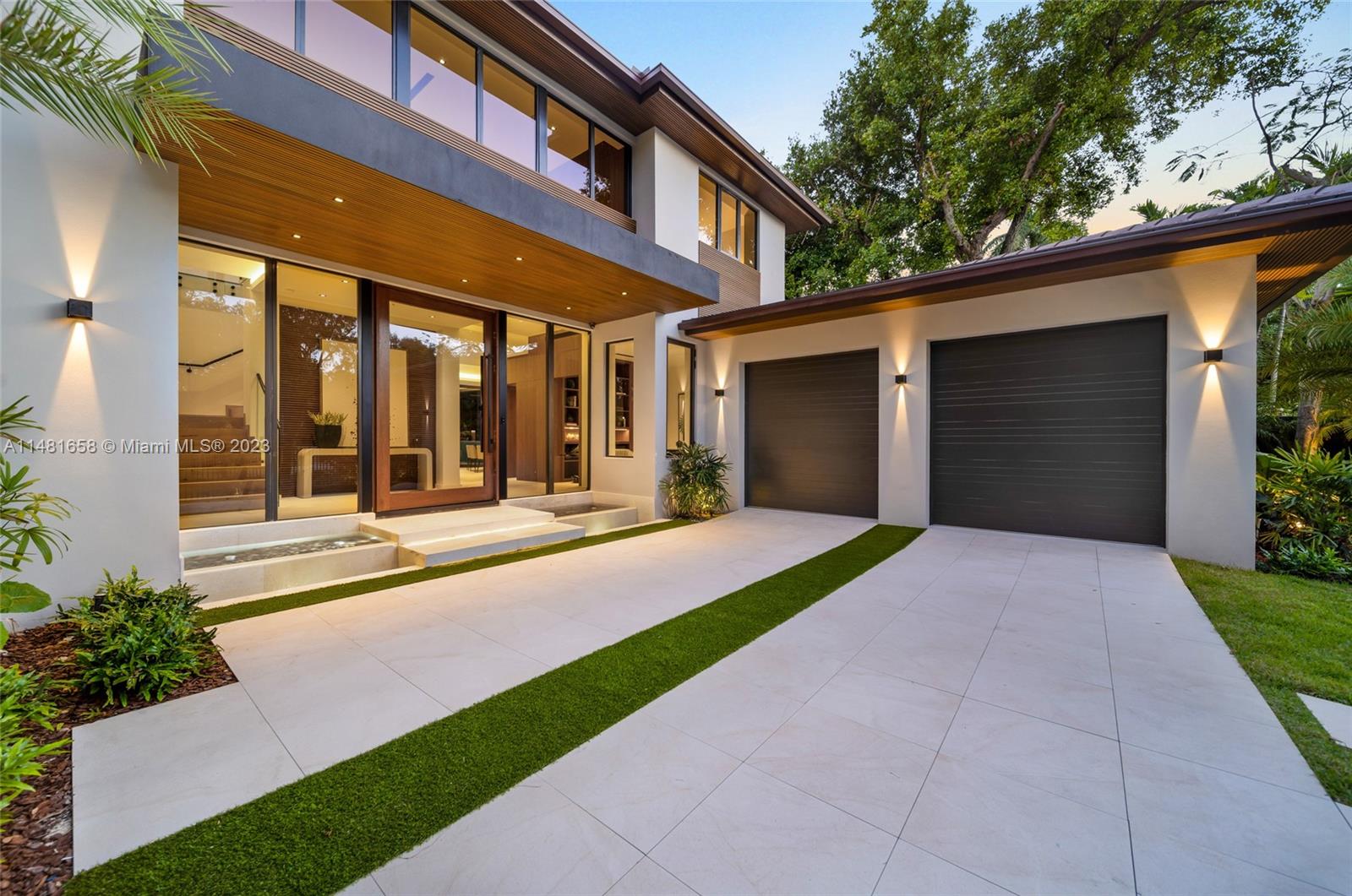 BAY HEIGHTS - Residential