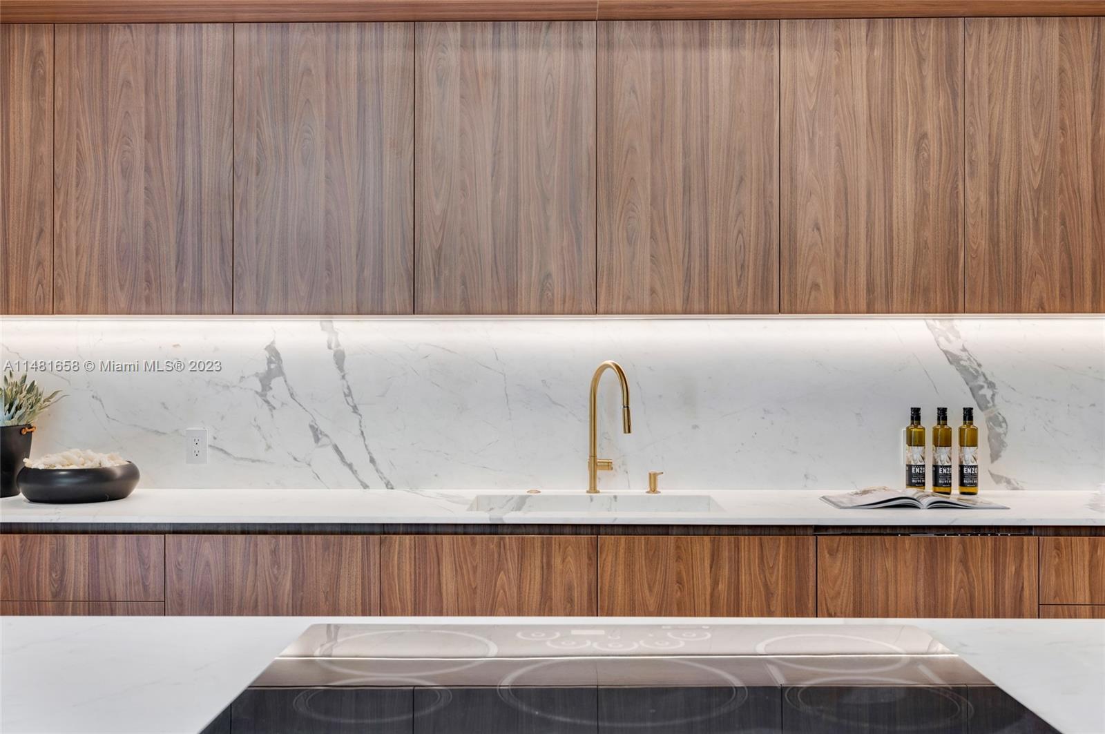 BAY HEIGHTS - Residential