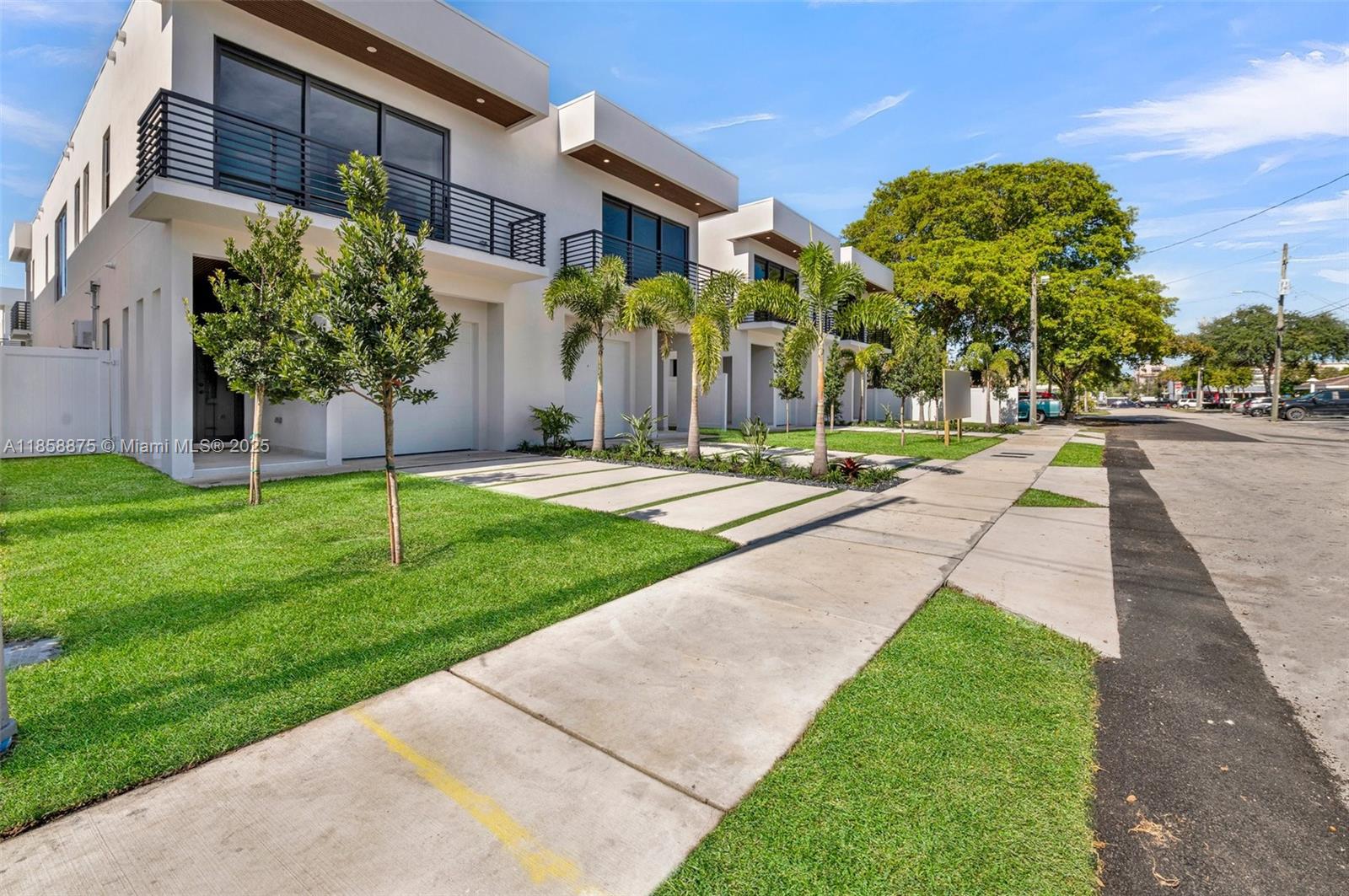 Only Unit Available for Rent in the Community Rent-to-Own Options Available
Welcome to 921B NE 17th Terrace in the heart of Victoria Park — where luxury meets lifestyle in one of Fort Lauderdale’s most desirable neighborhoods. This rare, oversized townhome is the only one available for rent in the community, offering a unique opportunity to secure a home with private pool, flexible financing, and a location that’s second to none.
Step inside to soaring ceilings a dream kitchen with premium appliances and custom cabinetry, and an open-concept
Your private outdoor oasis includes a sparkling pool and spacious patio for year-round enjoyment. Situated in a prime location, you’re just minutes from Las Olas, downtown Fort Lauderdale, beaches, fine dining, boutique shopping, and nightlife.