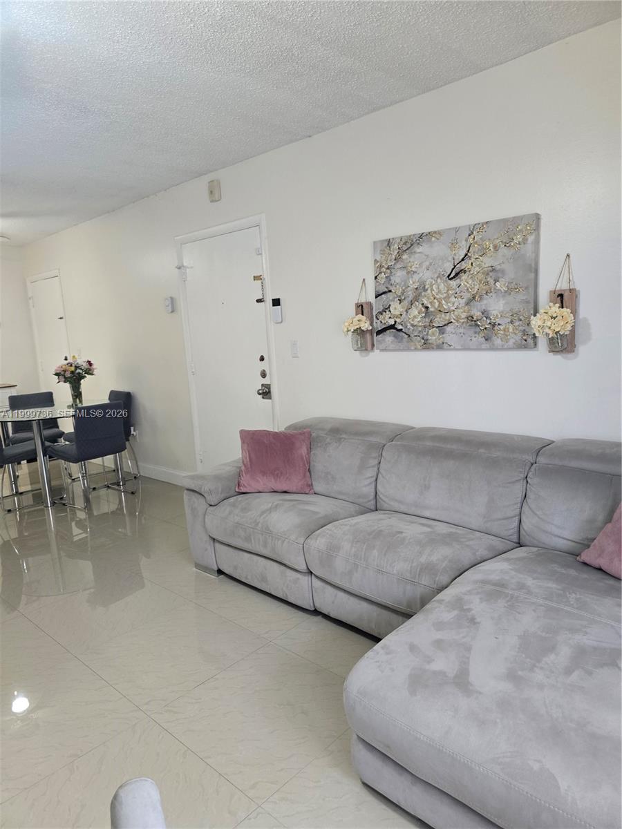 SPANISH TRACE CONDO - Residential