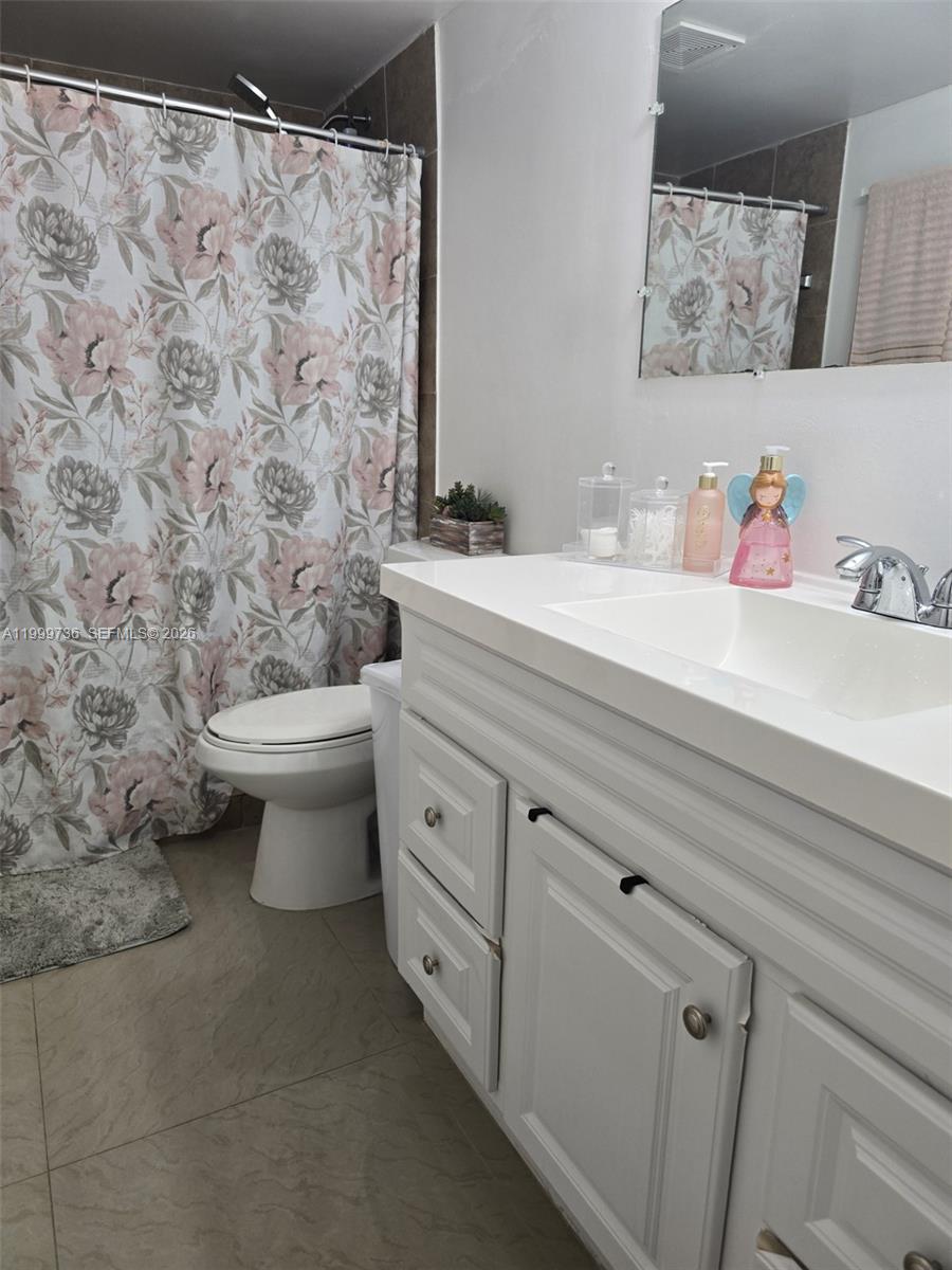 SPANISH TRACE CONDO - Residential