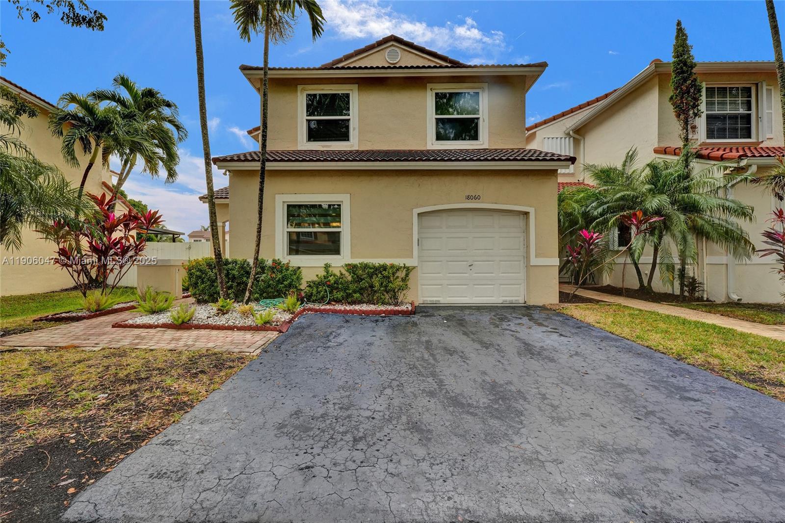 View photos, virtual tours, details... 18060 SW 11th Ct