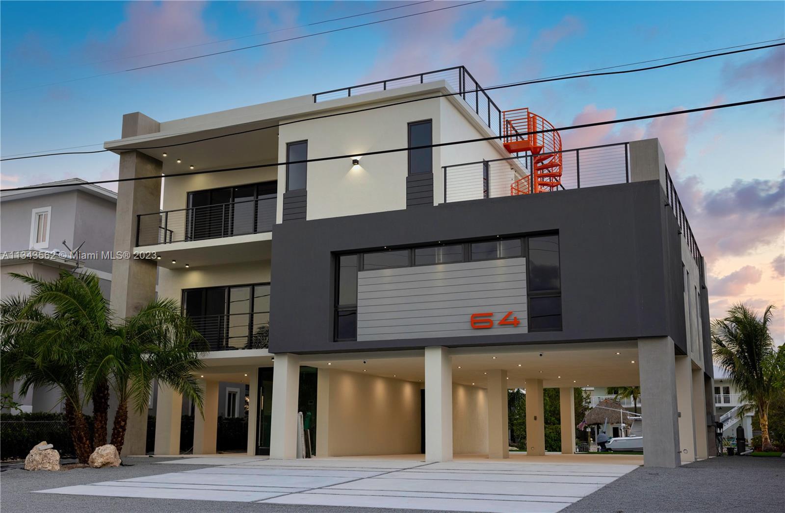 OCEAN ISLE ESTATE - Residential