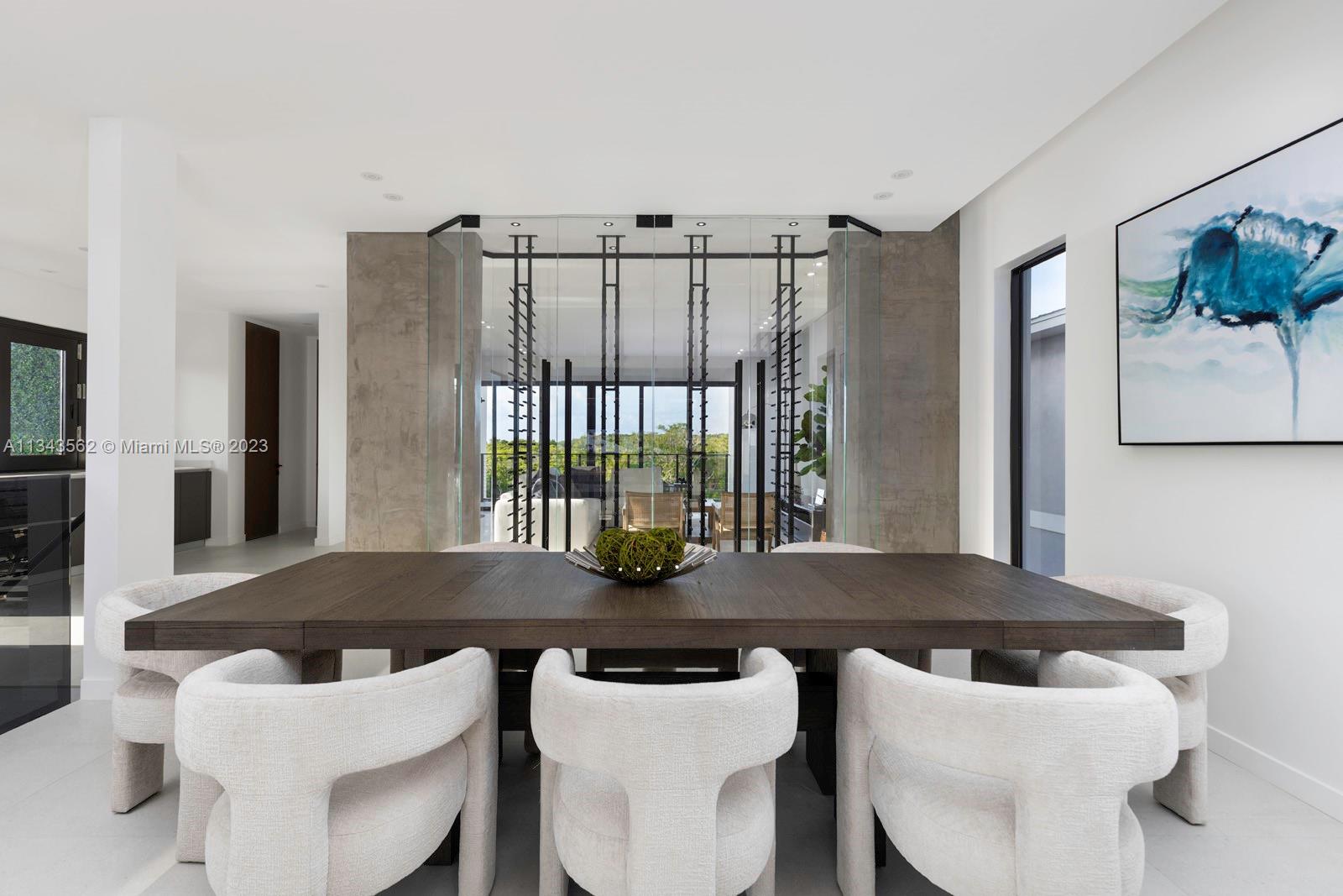 OCEAN ISLE ESTATE - Residential