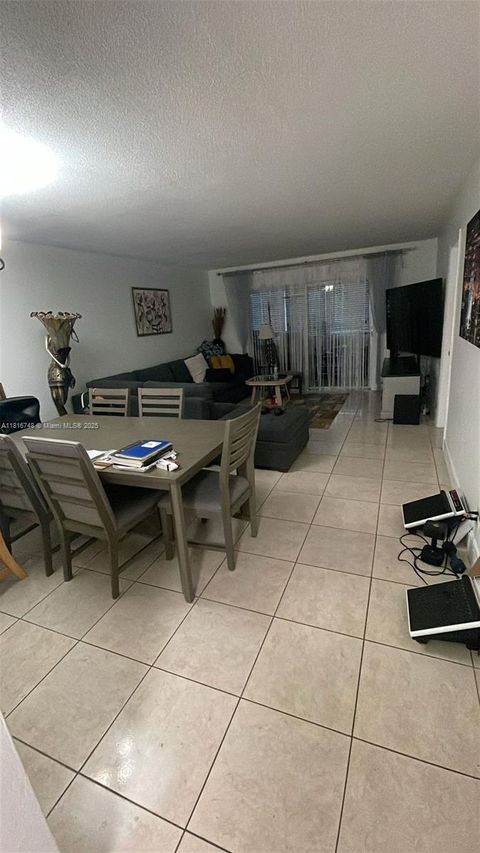 215 SE 3rd Ave 106C Hallandale Beach FL 33009