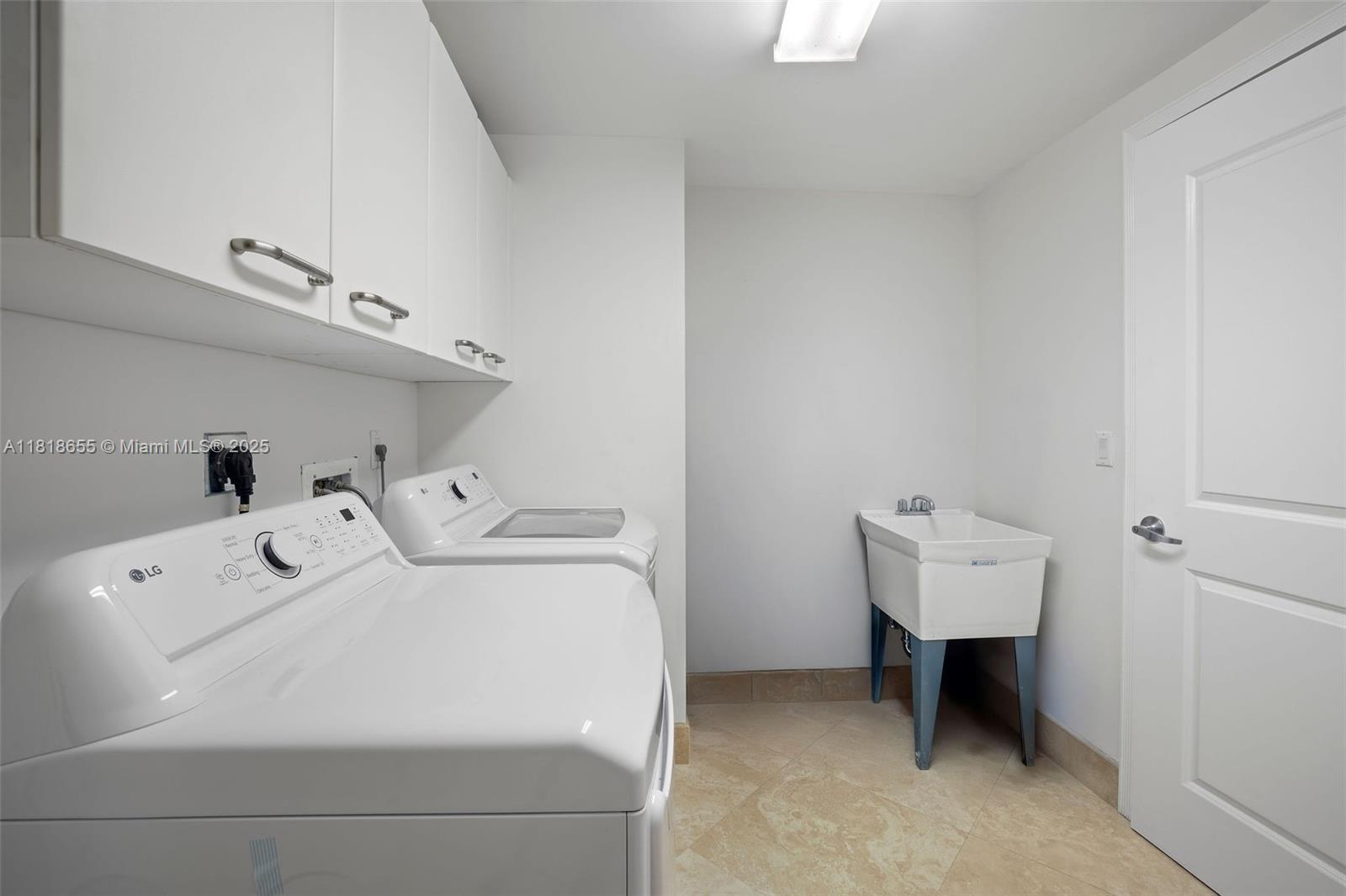 OCEAN PALMS CONDO - Residential