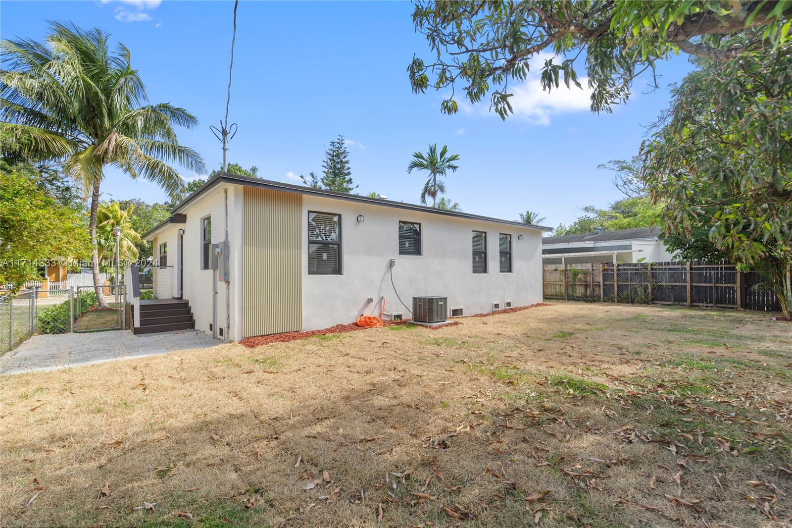 OVERBROOK SHORES NO 3 - Residential