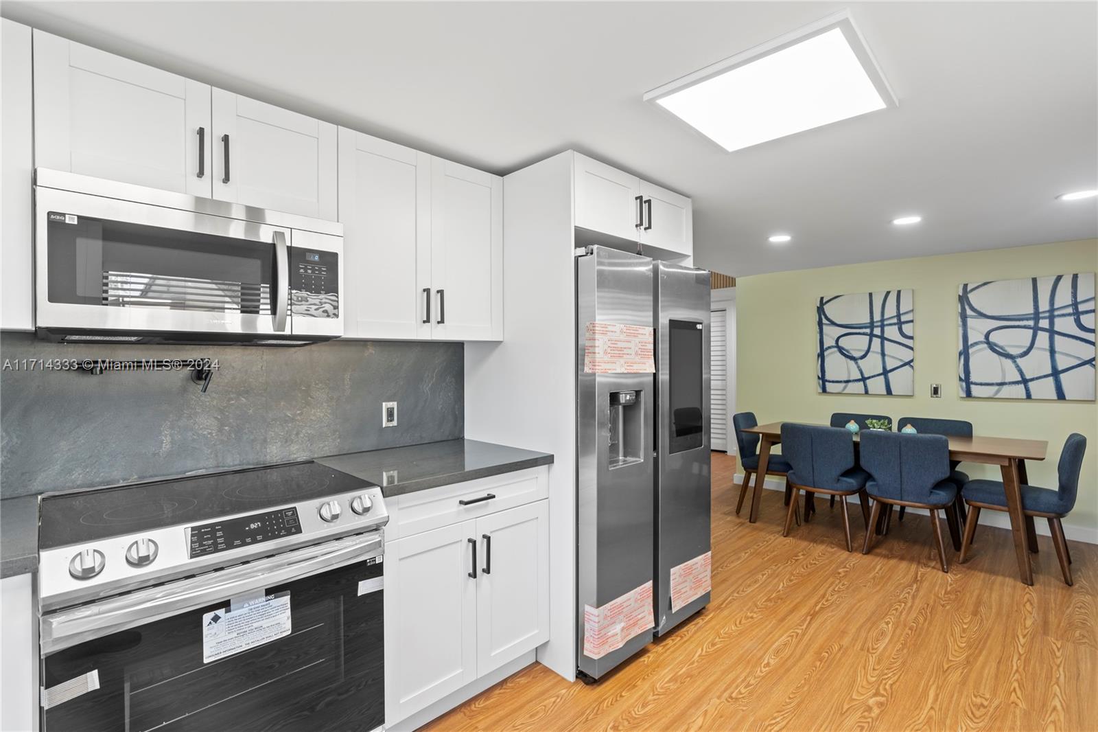 OVERBROOK SHORES NO 3 - Residential