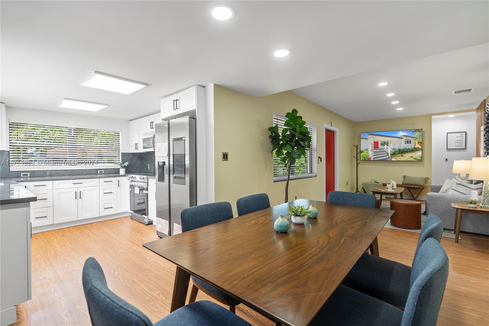 OVERBROOK SHORES NO 3 - Residential