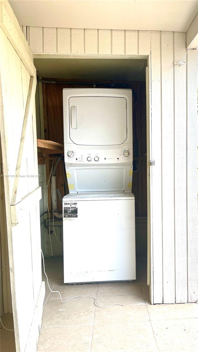 HOOSIER HEIGHTS - Residential Lease