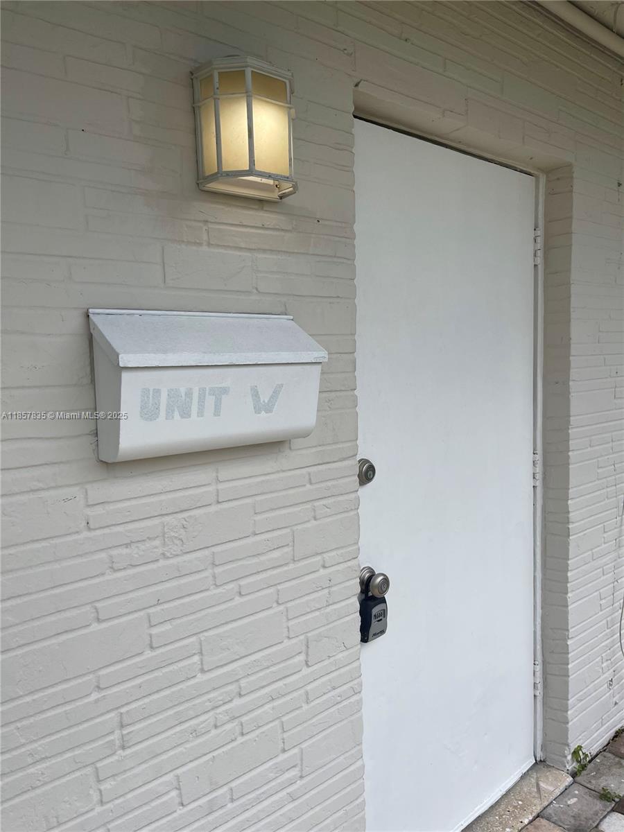 HOOSIER HEIGHTS - Residential Lease