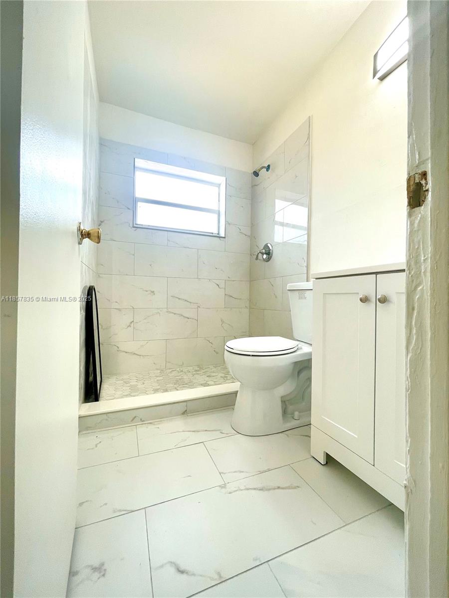 HOOSIER HEIGHTS - Residential Lease