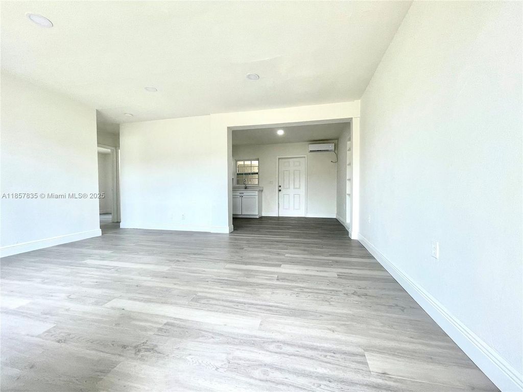 Photo of 1004 SW 24th Ave #1-West, Fort Lauderdale, FL 33312 (MLS # A11857835)