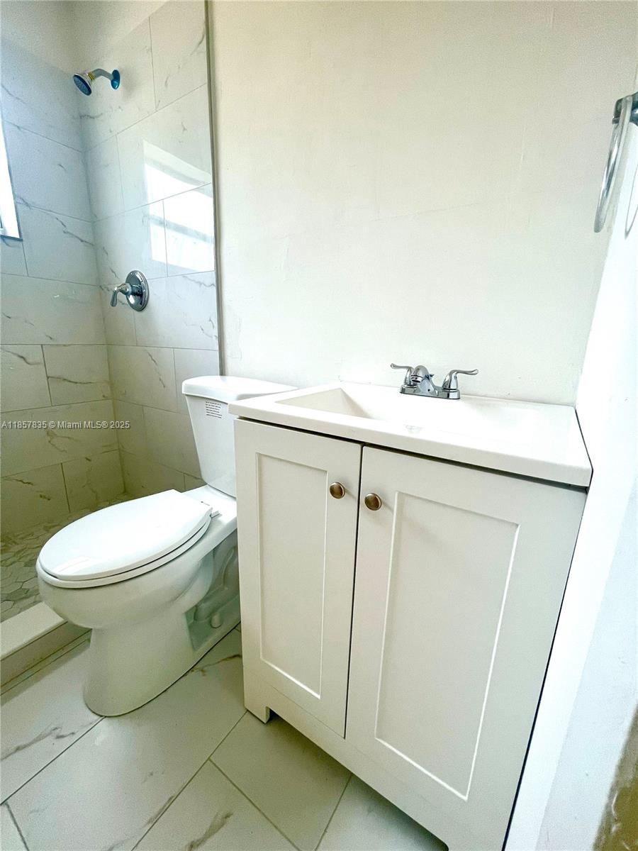 HOOSIER HEIGHTS - Residential Lease