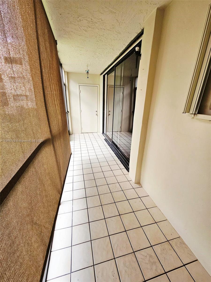 THE HORIZONS CONDO #7 - Residential Lease