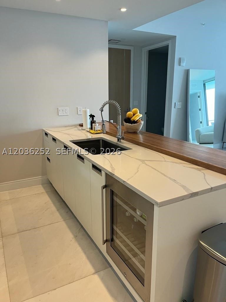 15701 Collins Ave 3104