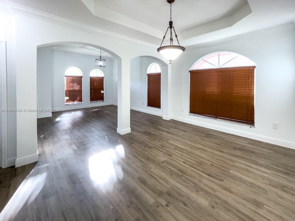 EGRET LAKE ESTATES SEC 1 - Residential Lease
