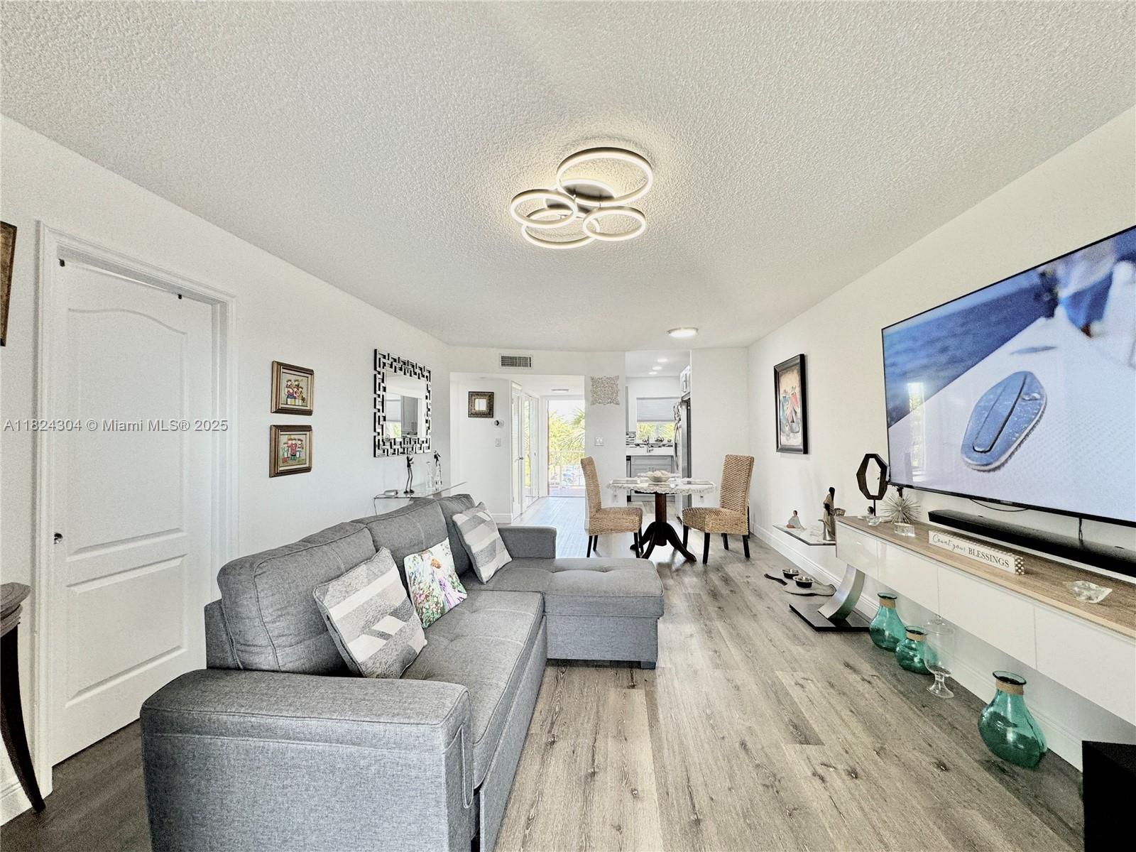 8305 Sunrise Lakes Blvd 302