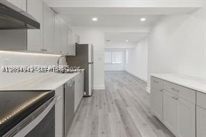 307 SW 15th St