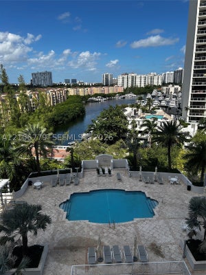 19400 TURNBERRY WAY APT 722, MIAMI, FL 33180 - Image 2bf80d73c3f71d63e04ee6e7673d26ea/1589370564