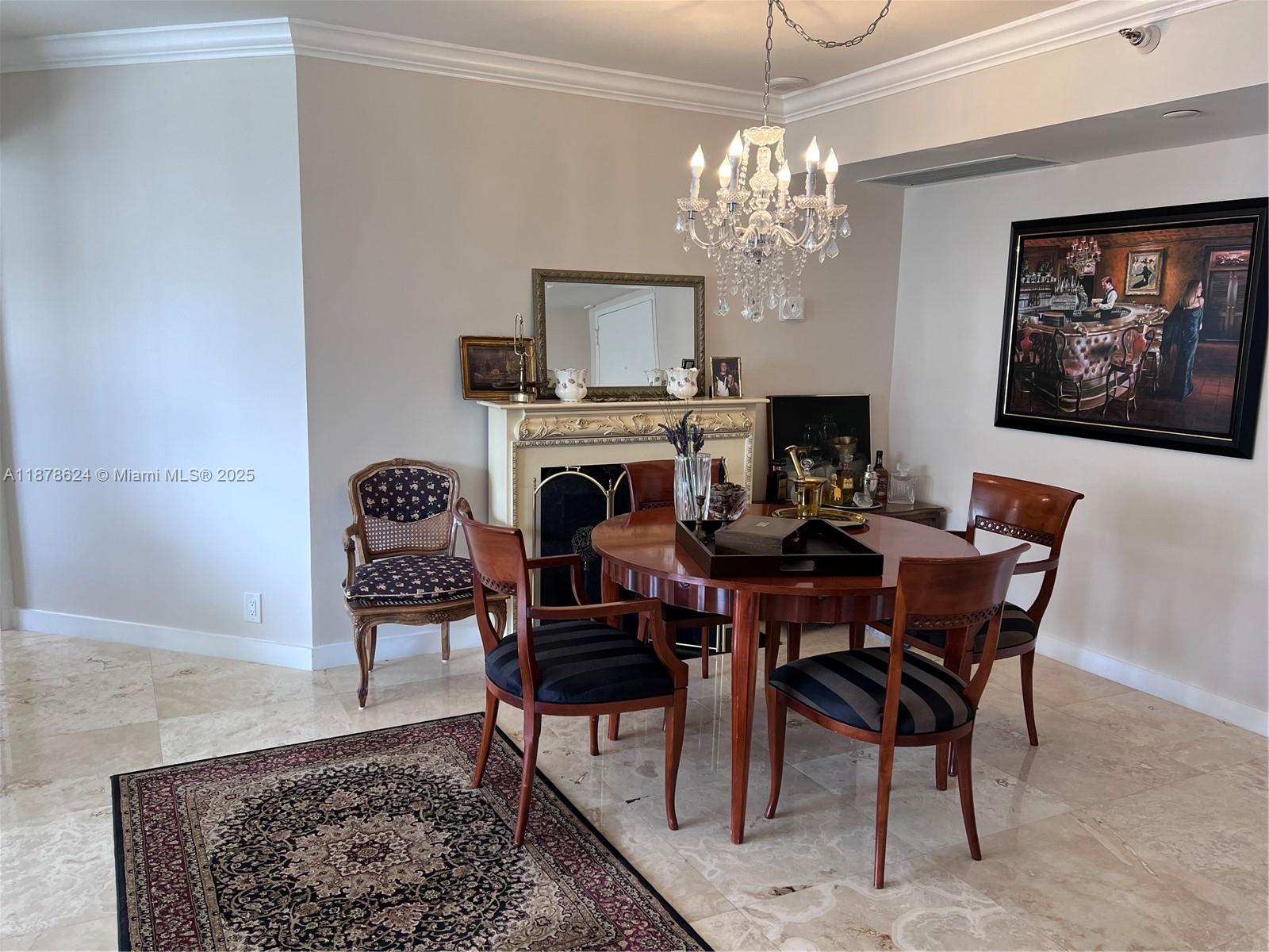 MYSTIC POINTE TOWER 500 C - Residential