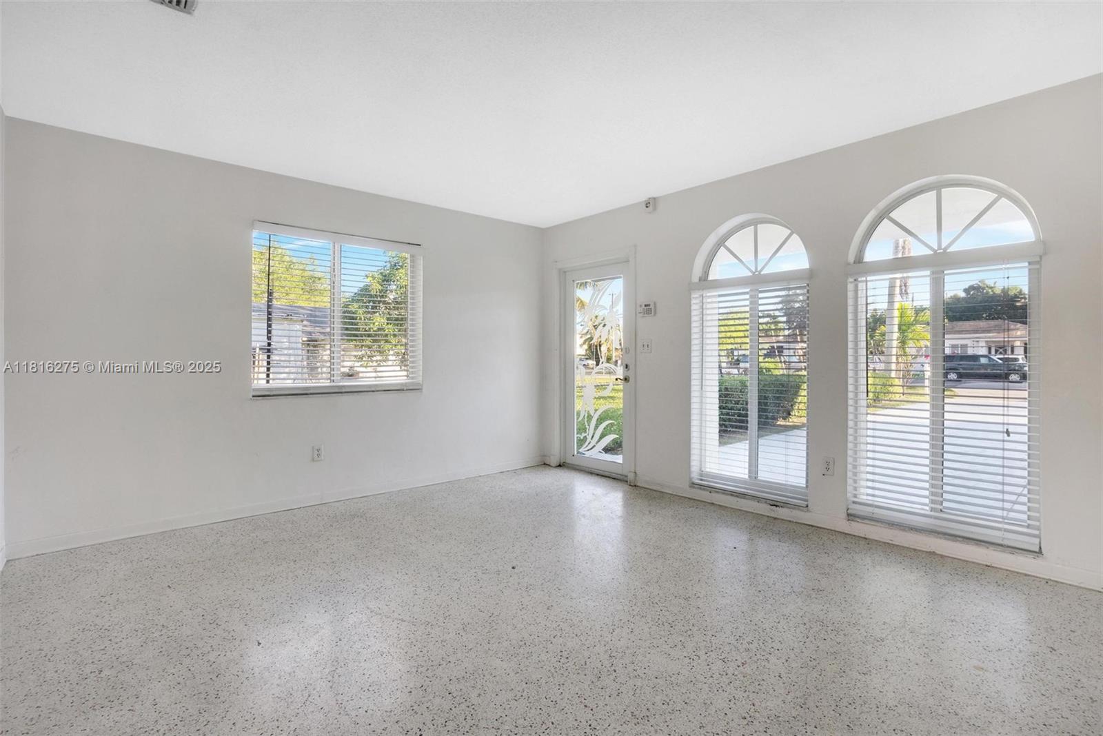 KIRKLAND HEIGHTS AMD - Residential Income