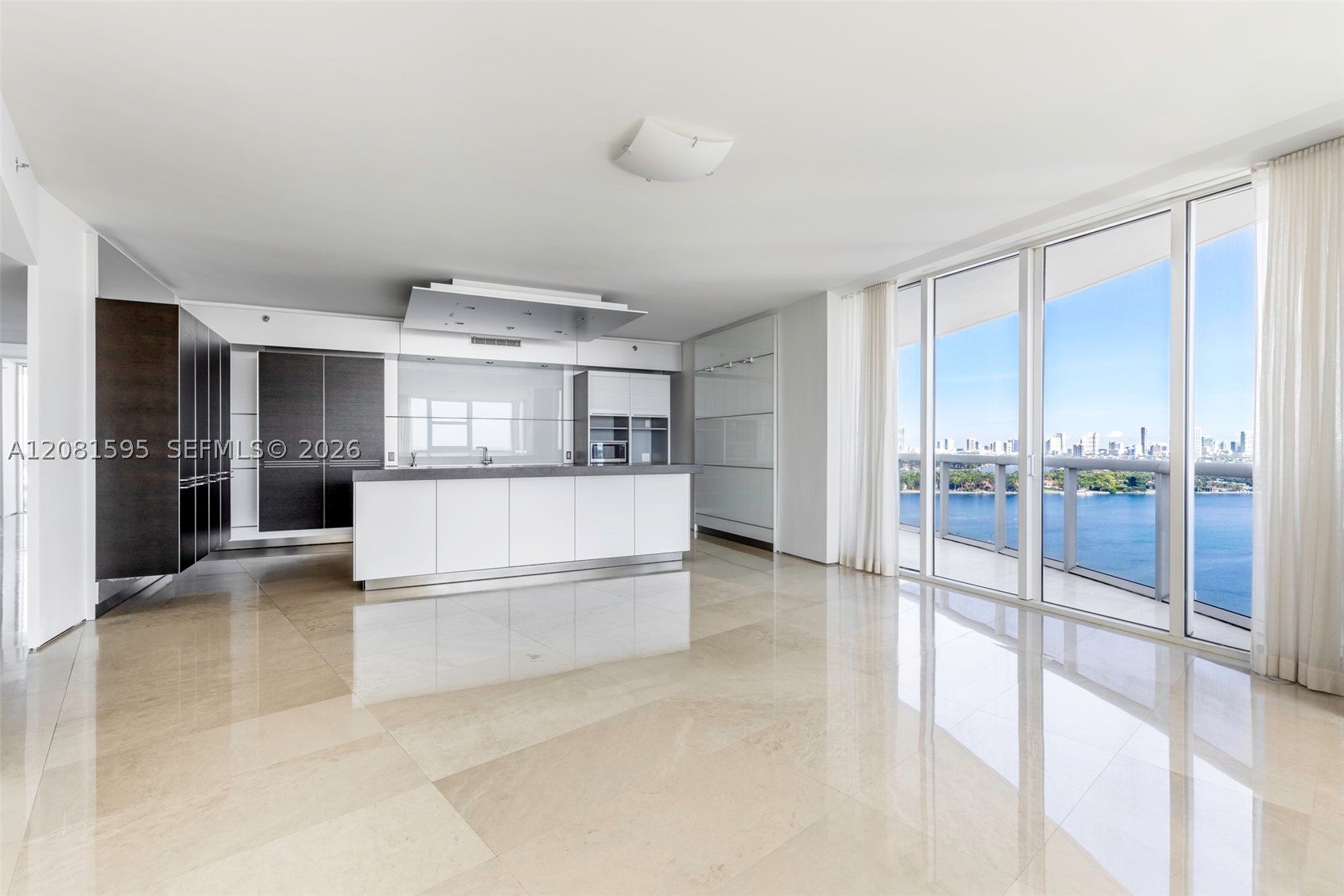 400 Alton Rd 2101