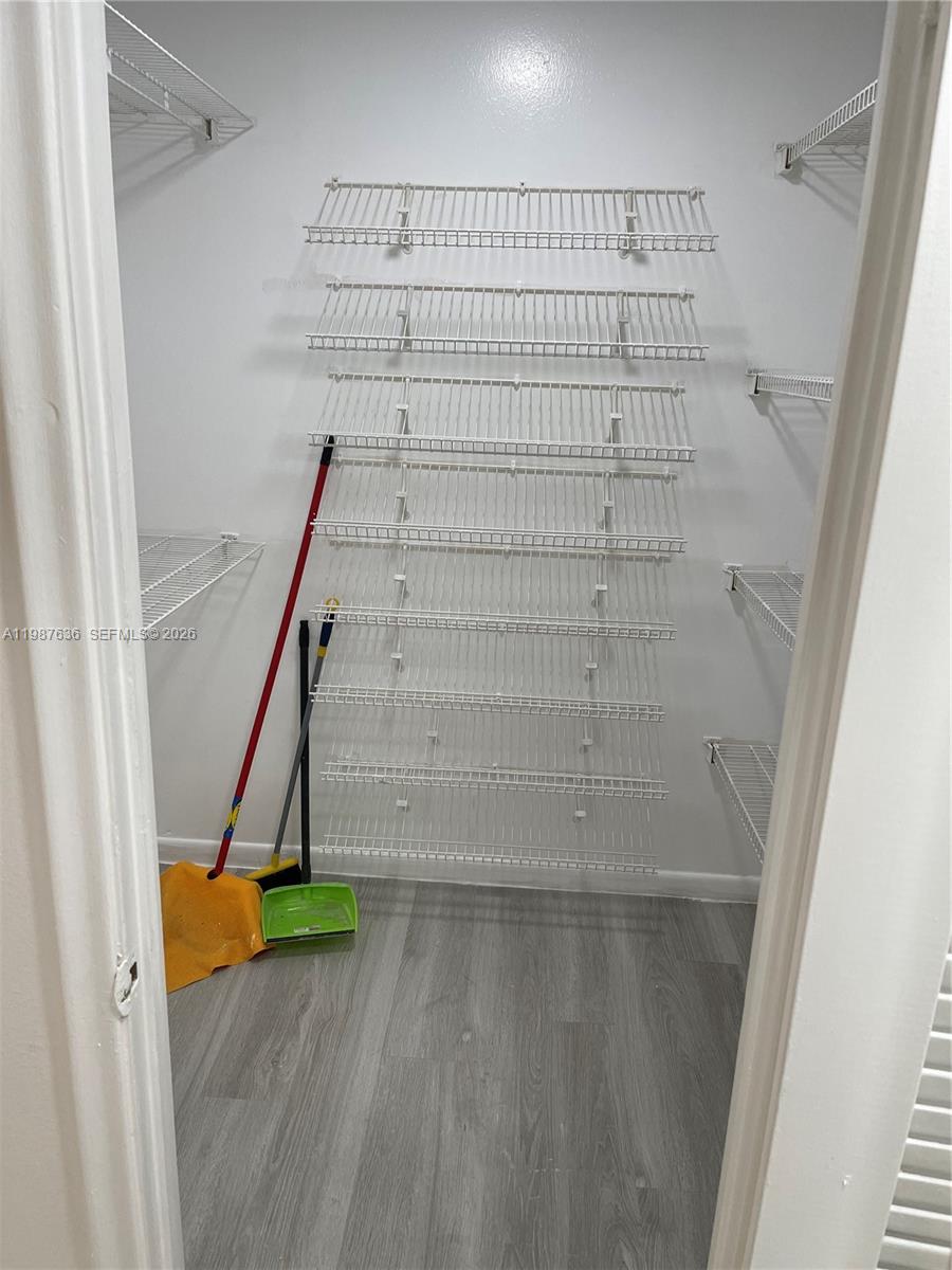 MEADOWBROOK TOWERS CONDO - Residential