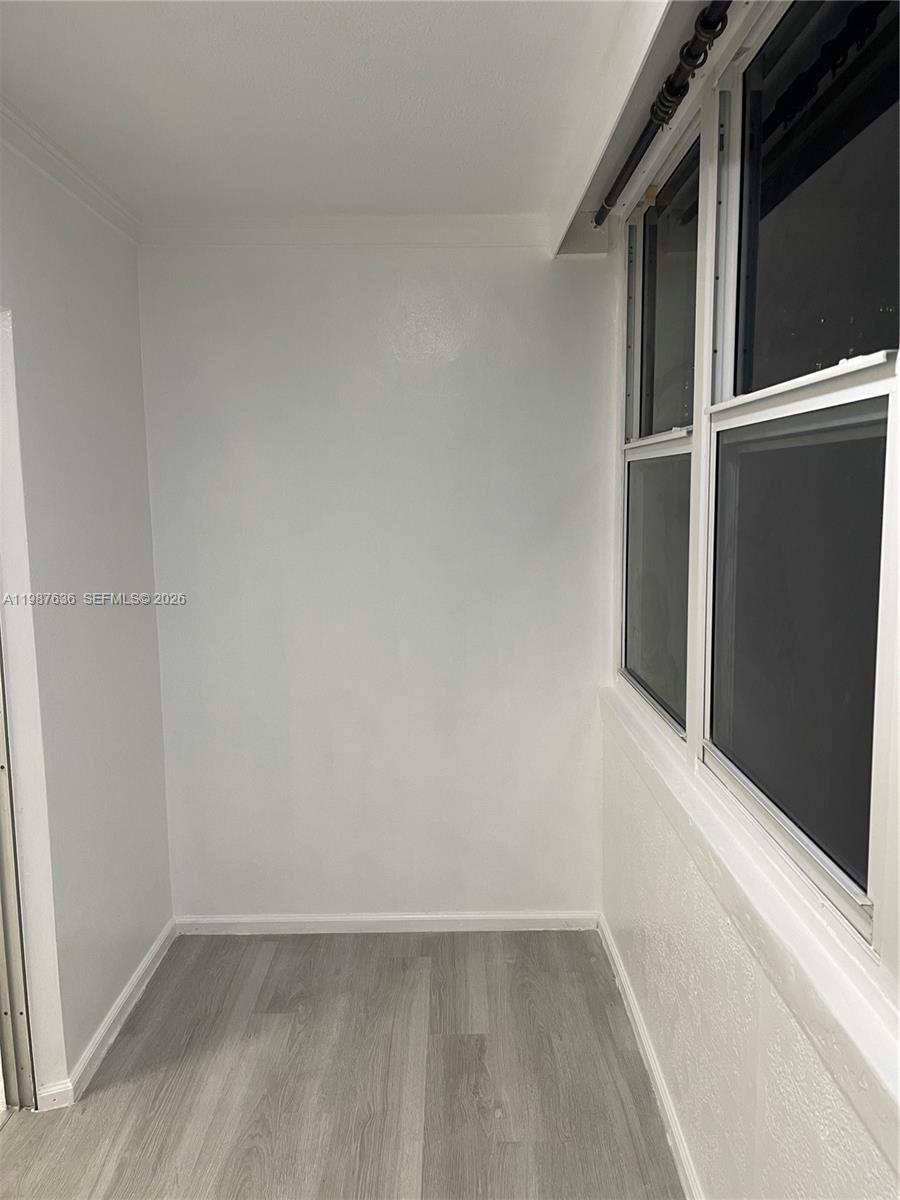 MEADOWBROOK TOWERS CONDO - Residential