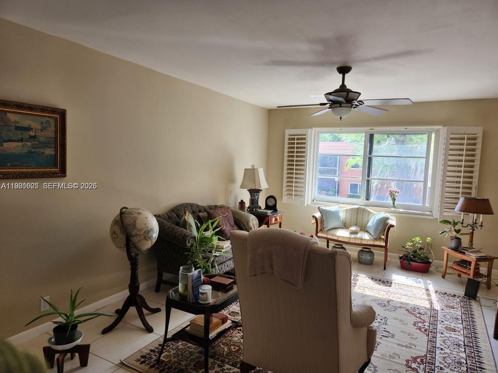 Photo of 9 NE 19th Ct #208C, Wilton Manors, FL 33305 (MLS # A11981625)