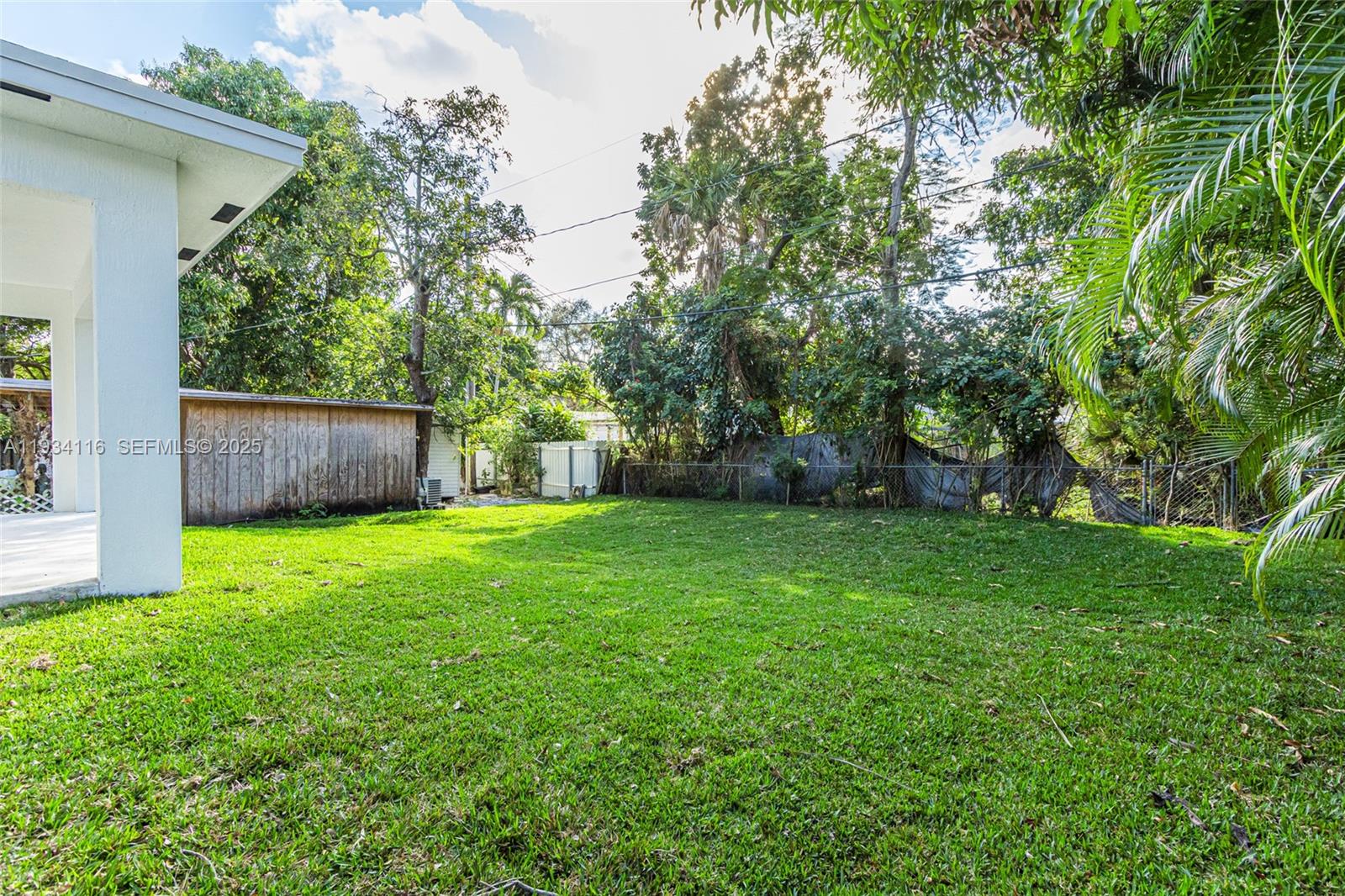 DANIA HEIGHTS - Residential