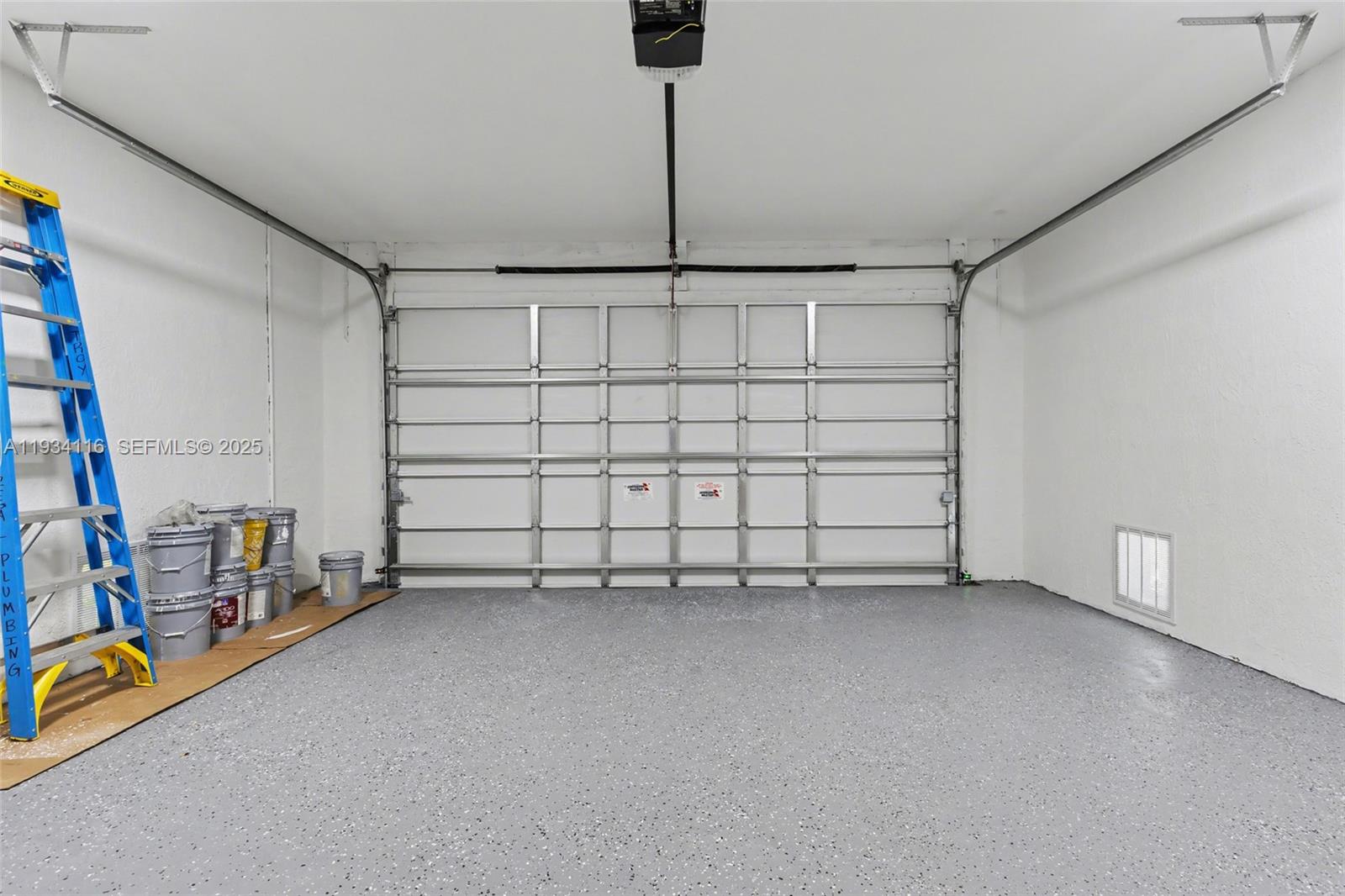 DANIA HEIGHTS - Residential