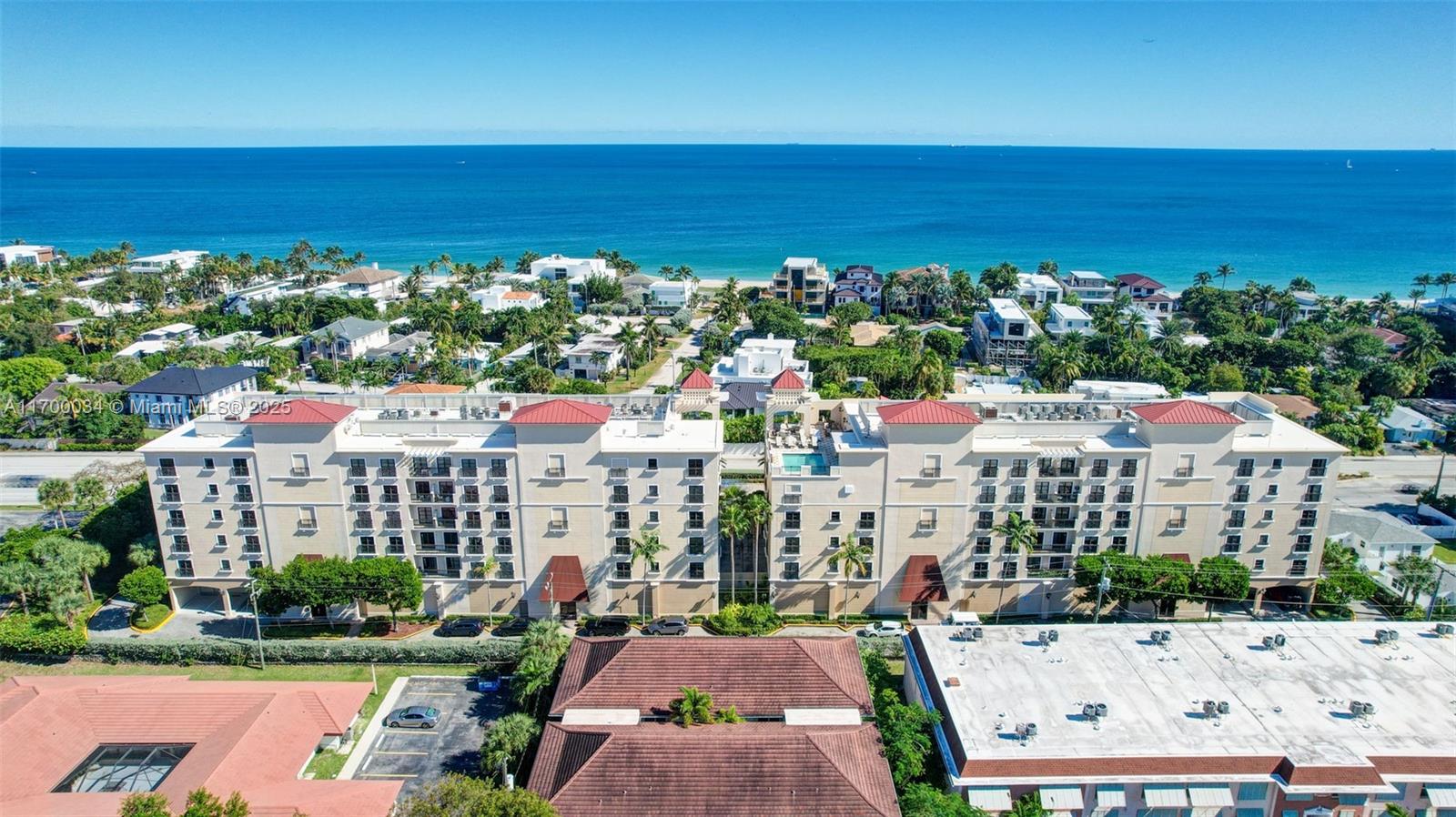 FOUNTAINS ON OCEAN BOULEV - Residential
