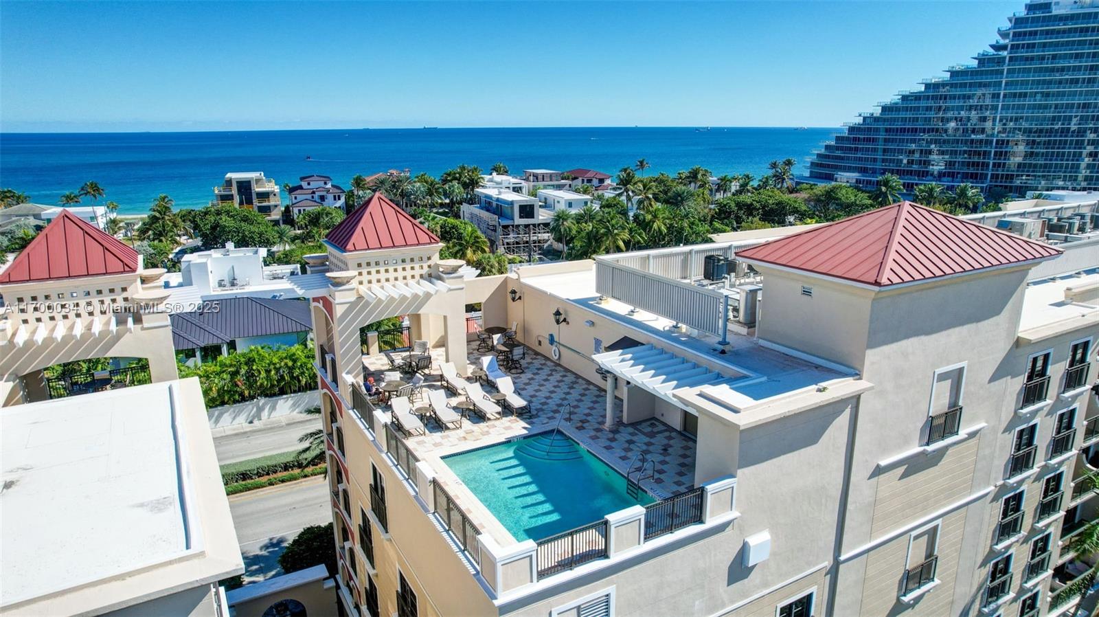 FOUNTAINS ON OCEAN BOULEV - Residential