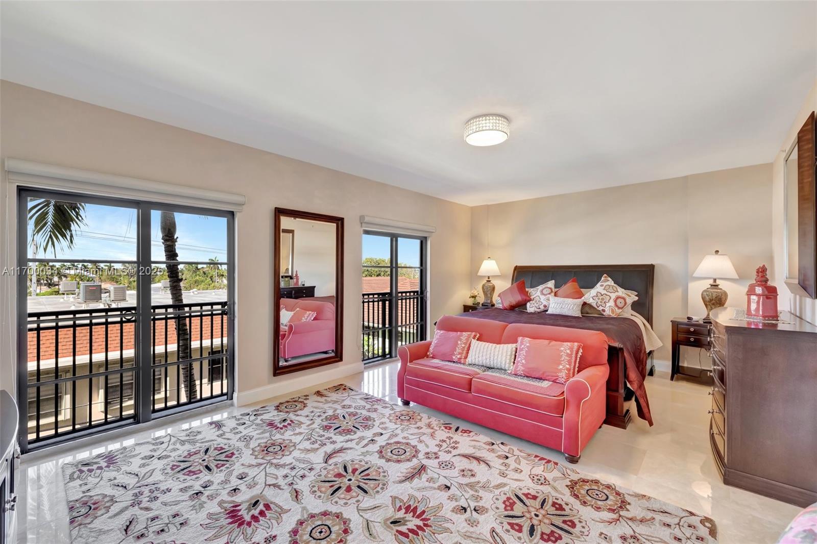 Property for Sale at 2401 N Ocean Blvd 403, Fort Lauderdale, Broward County, Florida - Bedrooms: 1 
Bathrooms: 1  - $465,000