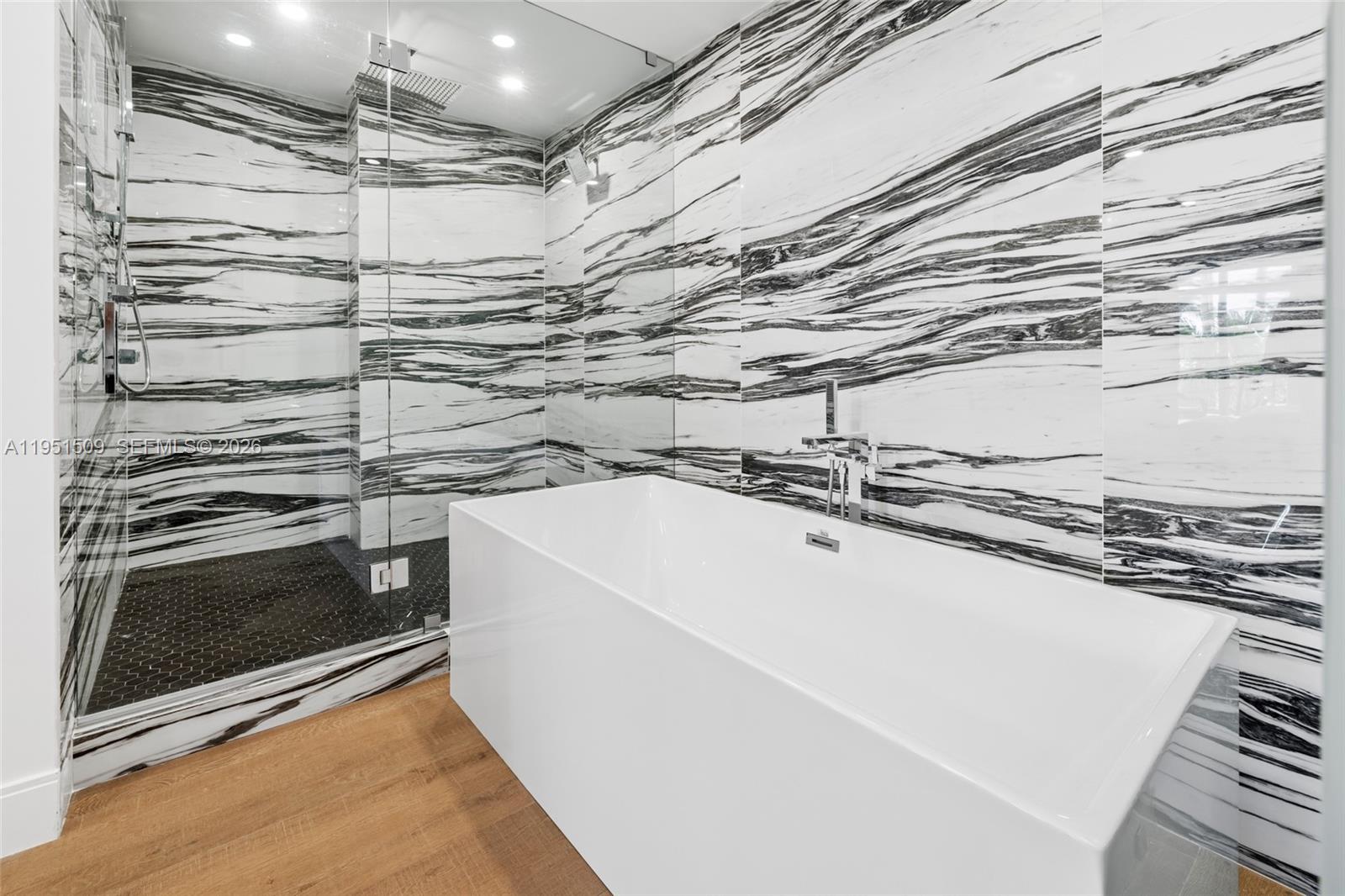 BAYSIDE VILLAGE CONDO - Residential