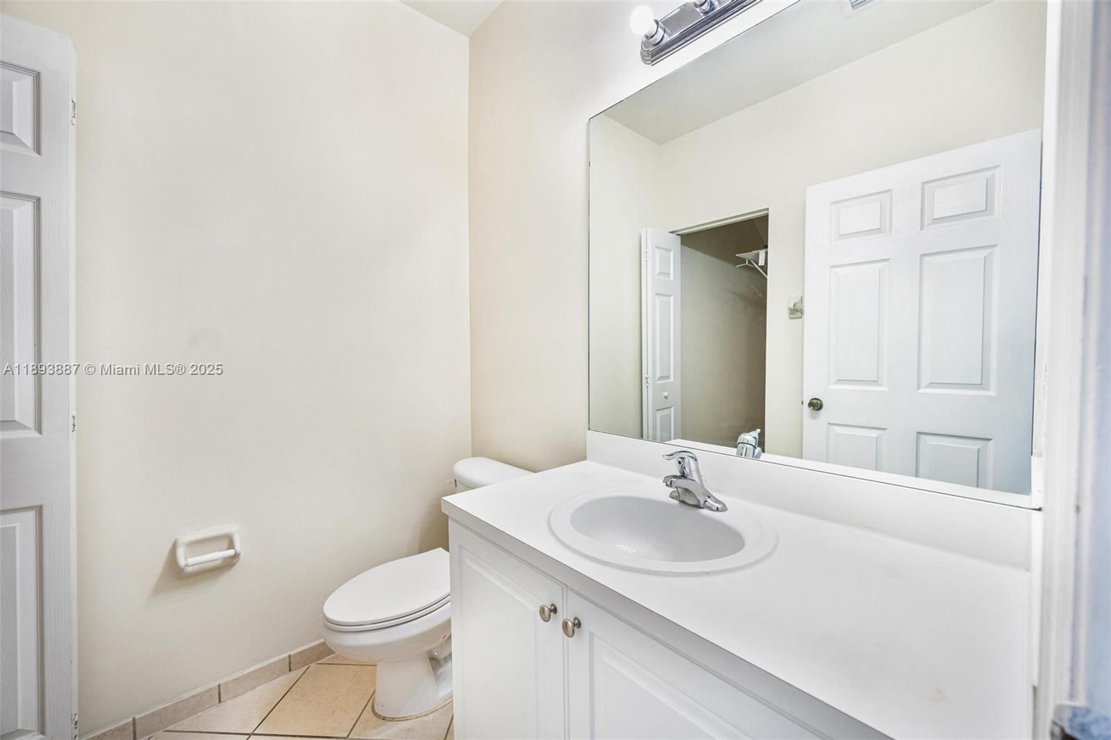 FIJI CONDO NO 2 - Residential