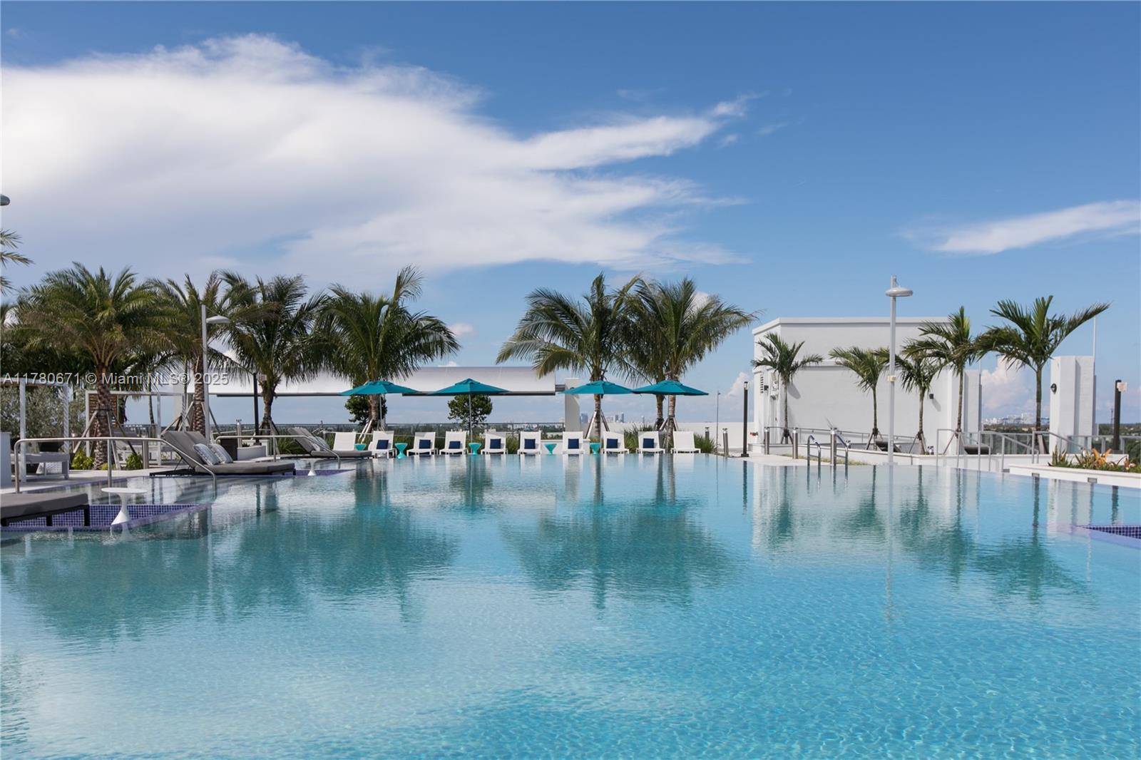 Circ Residences - Residential Lease