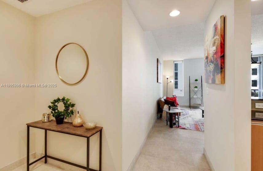 1050 Brickell Ave 1410