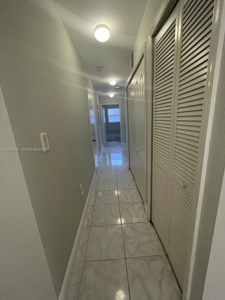 PARK LAKES SEC 3 - Residential Lease