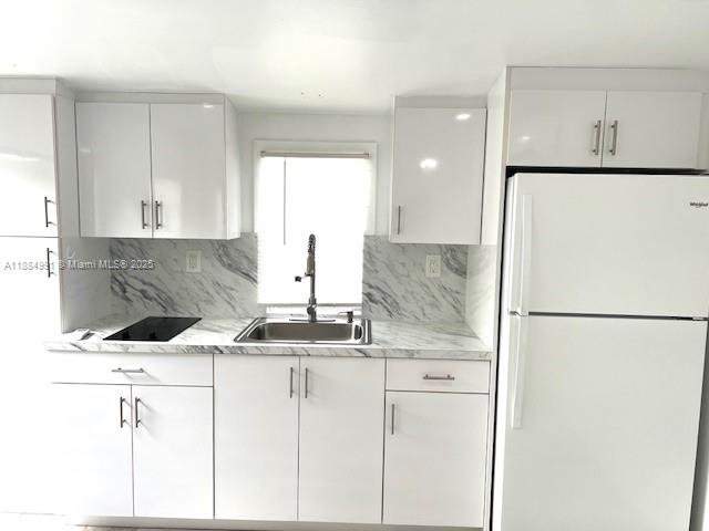 DAVIE MANOR - Residential Lease