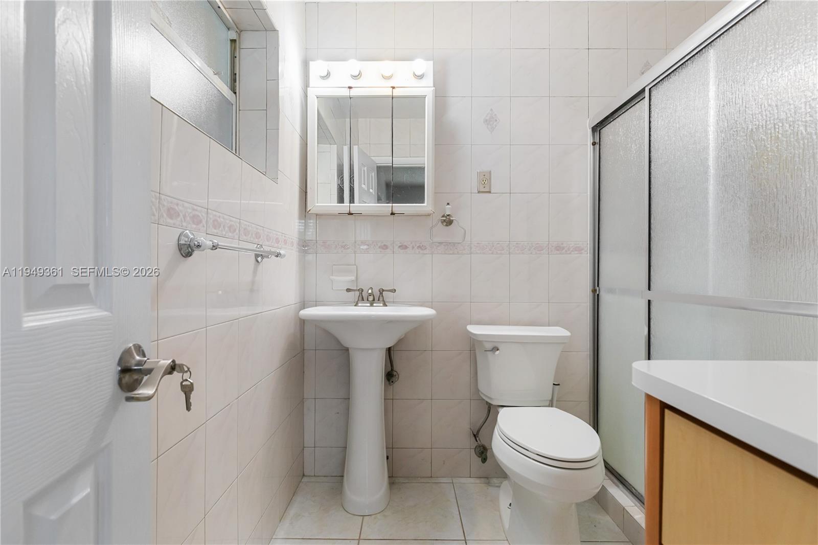 SCOTT LAKE MANOR SEC 3 - Residential