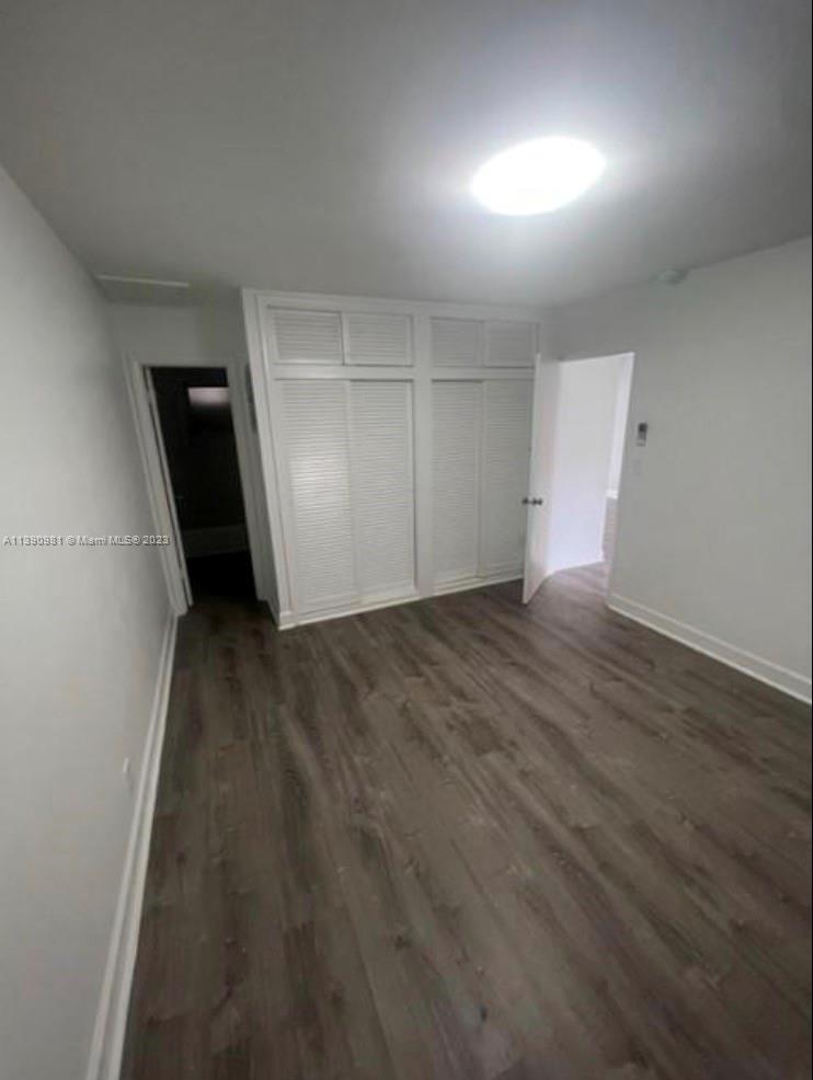 HOLLYWOOD LITTLE RANCHES - Residential Lease