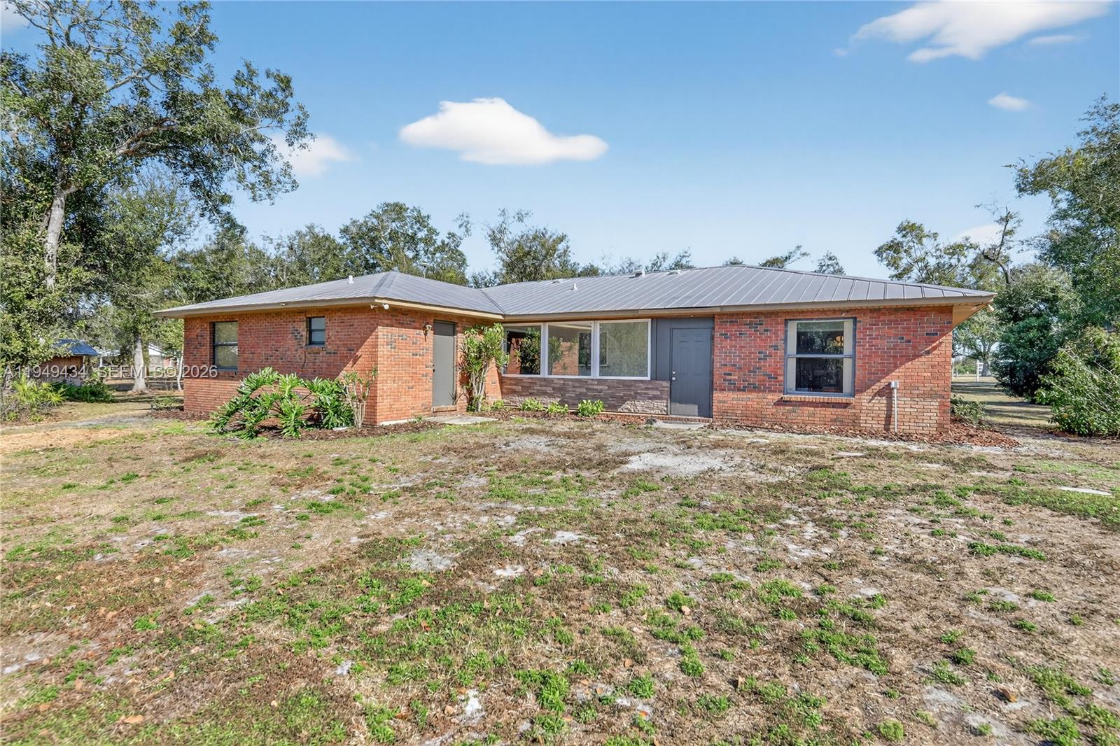 JOSHUA CREEKWOOD - Residential