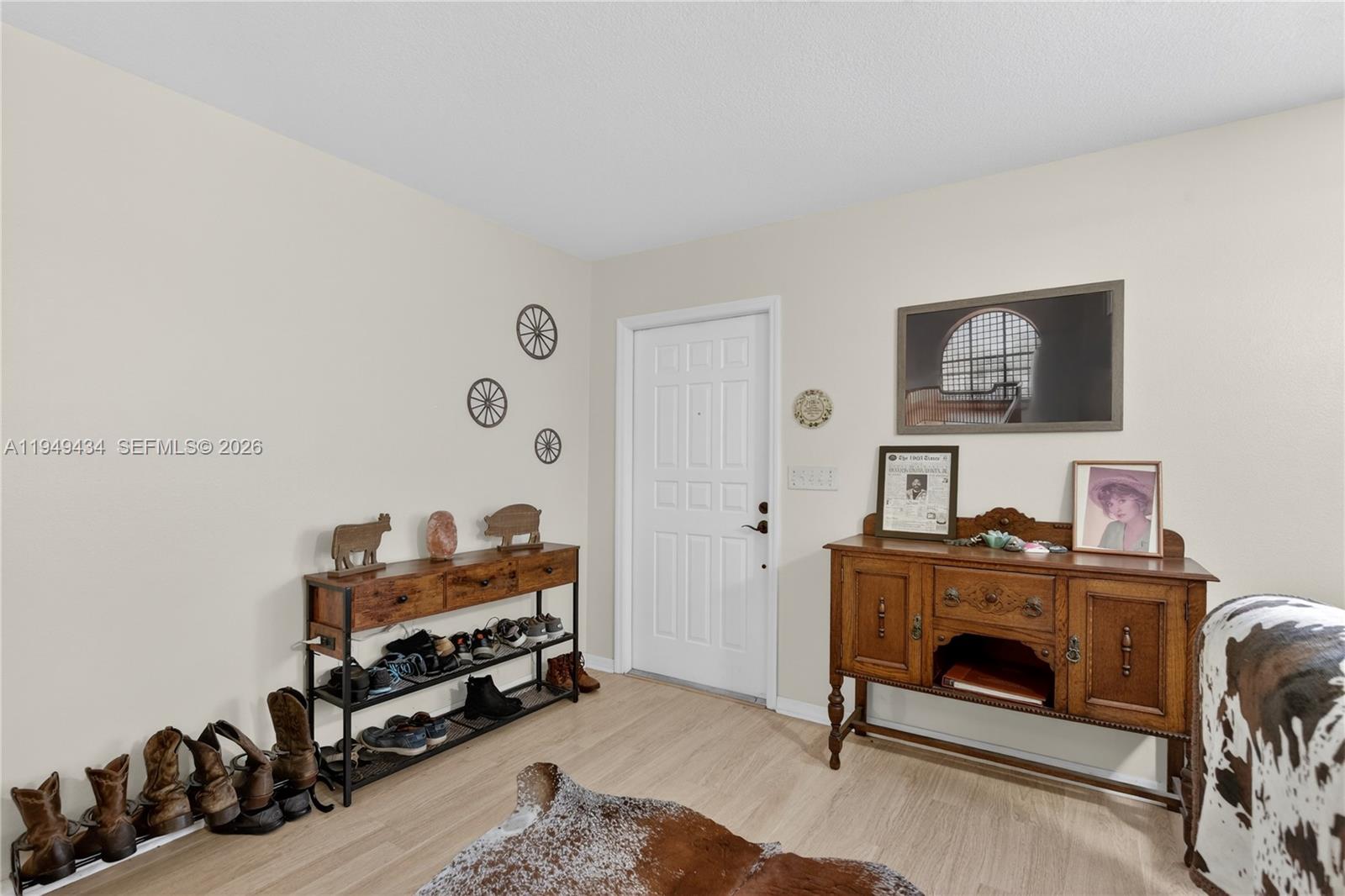 JOSHUA CREEKWOOD - Residential