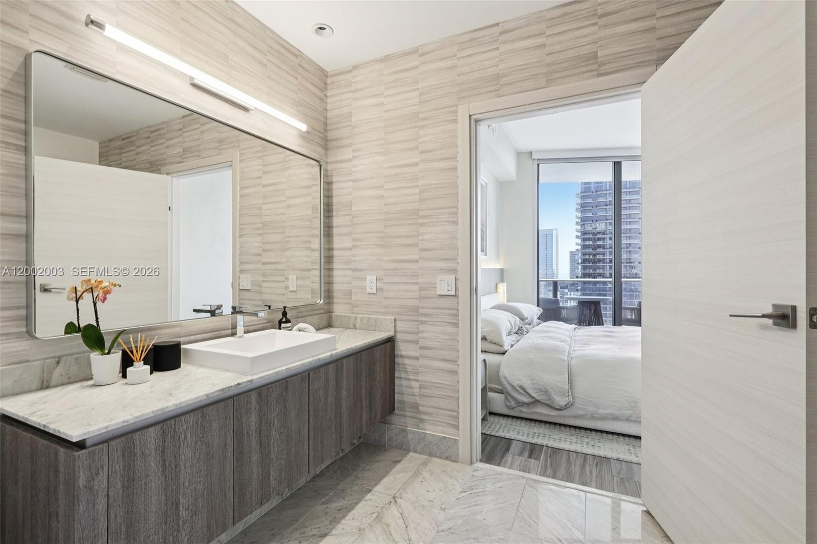 801 SMA RESIDENCES CONDO - Residential