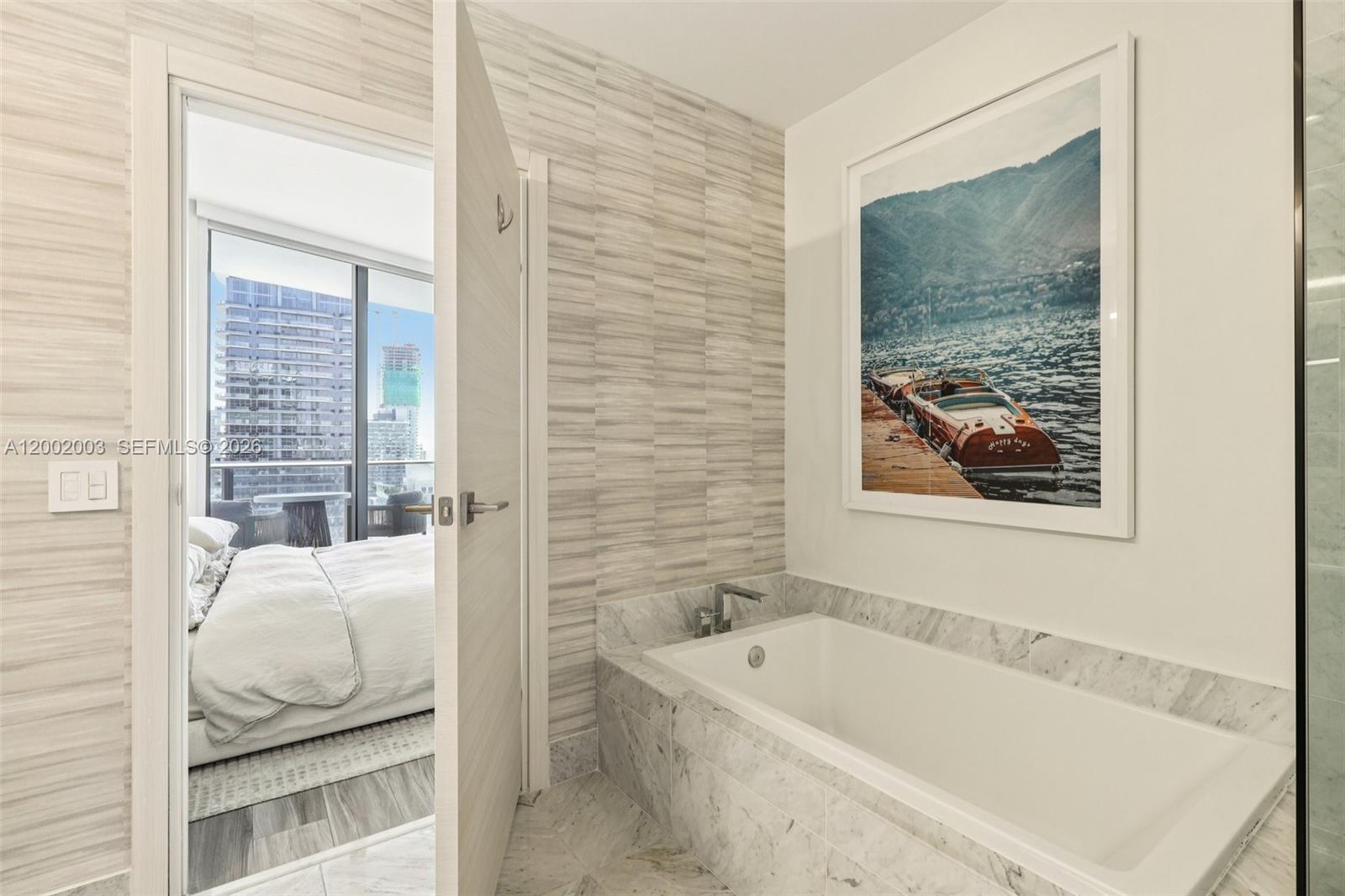 801 SMA RESIDENCES CONDO - Residential