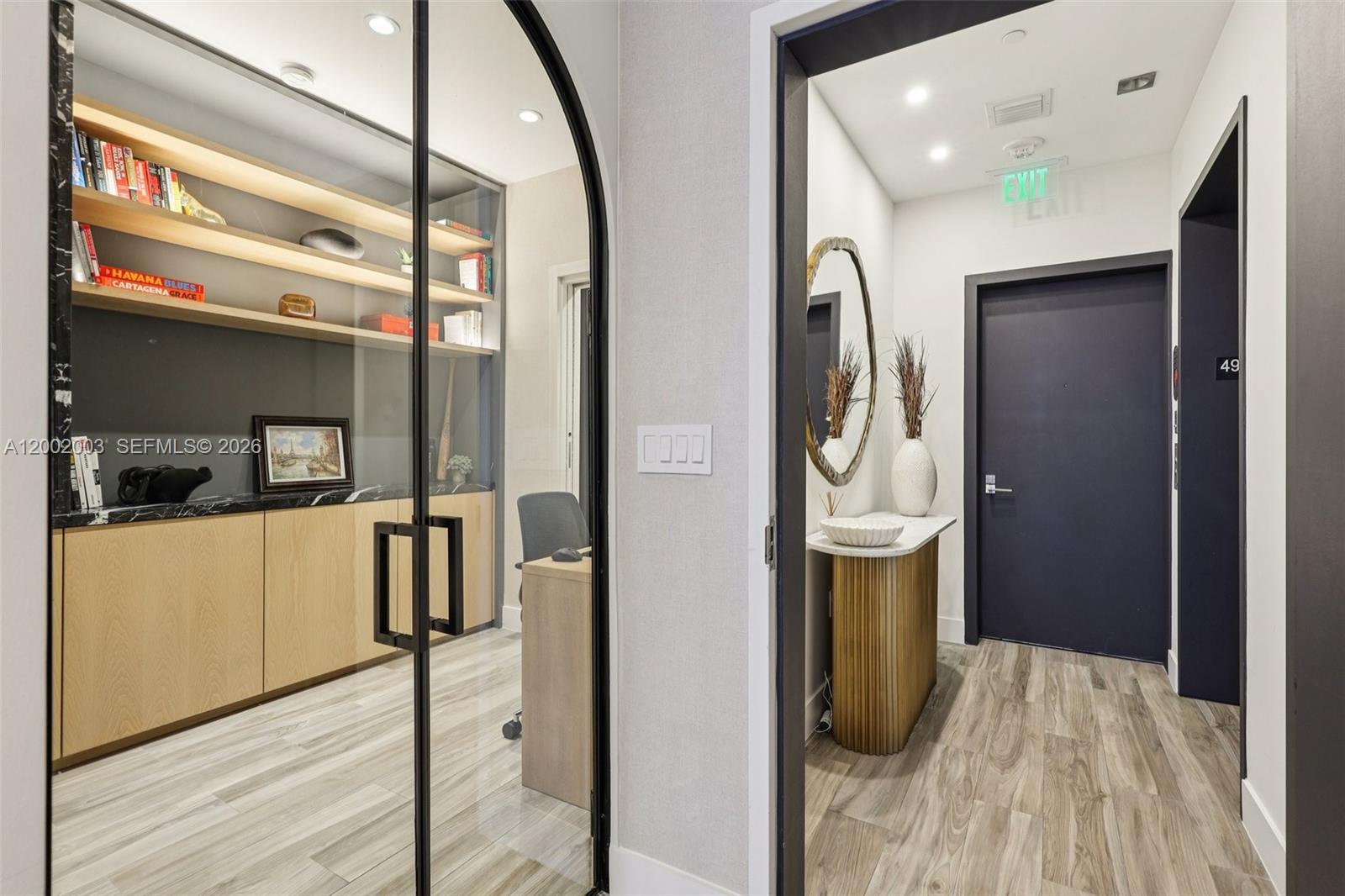 801 SMA RESIDENCES CONDO - Residential