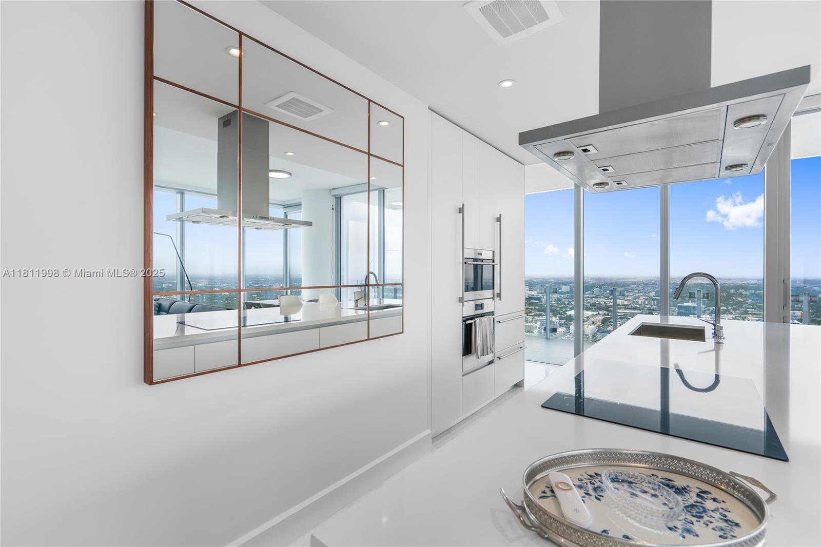 700 NE 26th Ter 5606