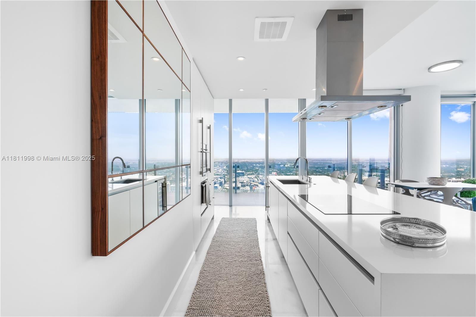 700 NE 26th Ter 5606